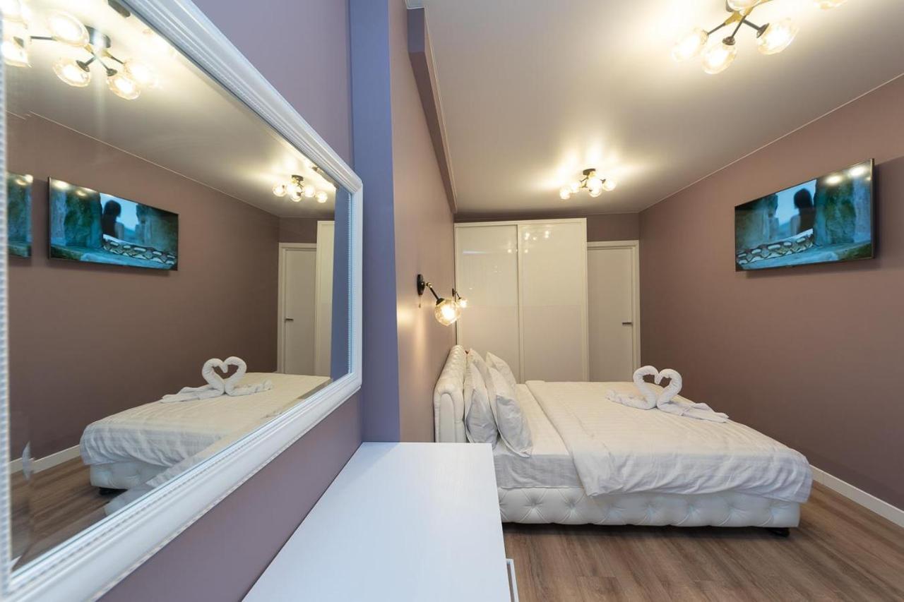 New Modern Apartments. Metro Minskaya Kiev Dış mekan fotoğraf